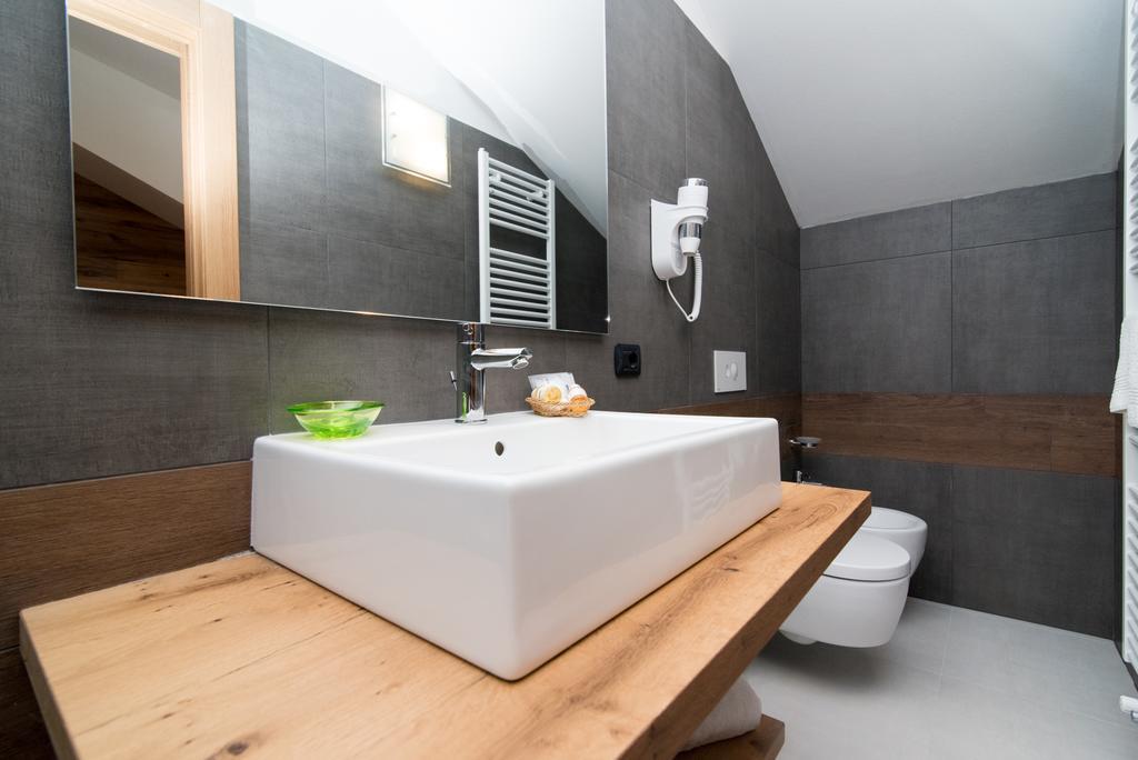 Calalzo di Cadore Hotel Ferrovia מראה חיצוני תמונה